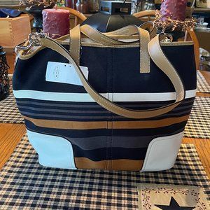 NWT Coach Hadley Canvas Bag
